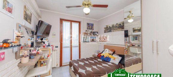 4 bedrooms Villa in Bubbiano, Italy No. 295870 11