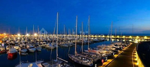 33m² Parking in Rosignano Marittimo, Italy No. 272275 3