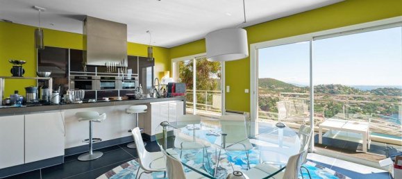 3 غرف نوم فيلا في Le Cannet, France رقم 294694 4