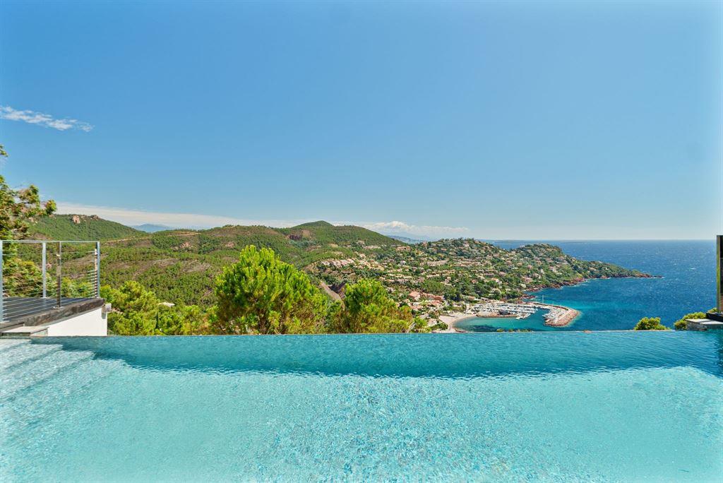 3 غرف نوم فيلا في Le Cannet, France رقم 294694