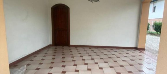11 rooms Apartment in Noventa Padovana, Italy No. 30984 2