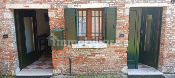 Casa de 3 dormitorios en Venice, Italy No. 303282 4