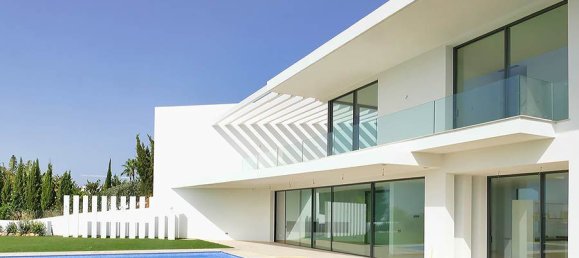 5 bedrooms Villa in La Alqueria-El Paraíso, Spain No. 2876 2