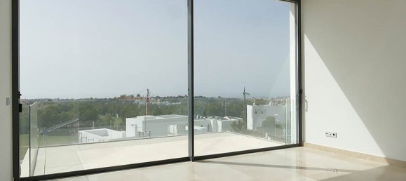 5 bedrooms Villa in La Alqueria-El Paraíso, Spain No. 2876 12