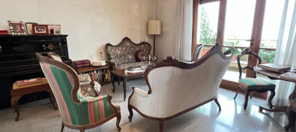 10غرفة بانتهاوس في Prato, Italy رقم 109930 16