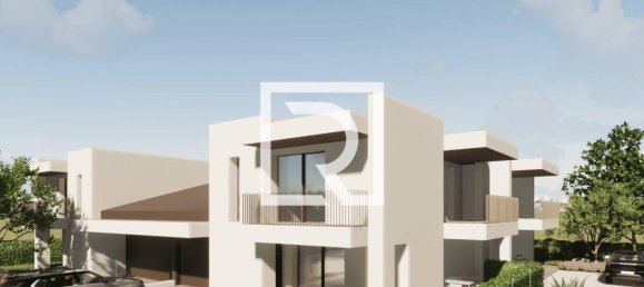 5 rooms Villa in Cesena, Italy No. 139032 4