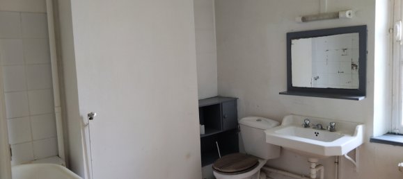 3 bedrooms House in Amboise, France No. 80955 8