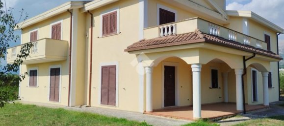 6 rooms Villa in San Vittore del Lazio, Italy No. 220855 2