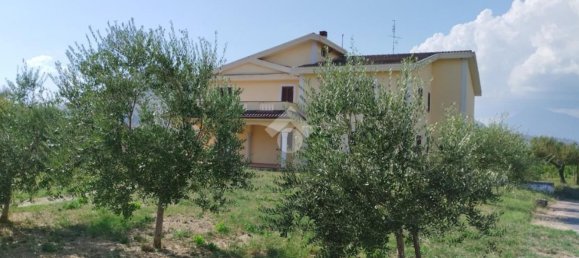 6 rooms Villa in San Vittore del Lazio, Italy No. 220855 10