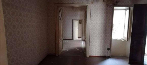 5 rooms Building in Naro, Italy No. 84966 5