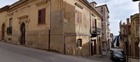 5 rooms Building in Naro, Italy No. 84966 6