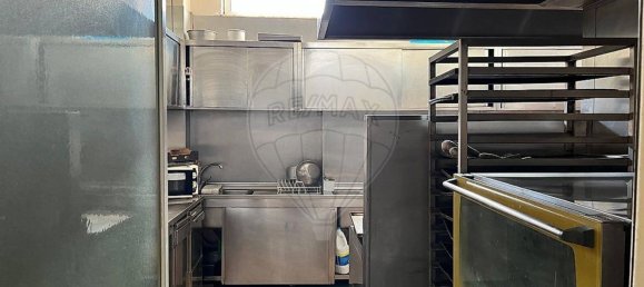 111m² Commercial property in Oeiras, Portugal No. 66052 21