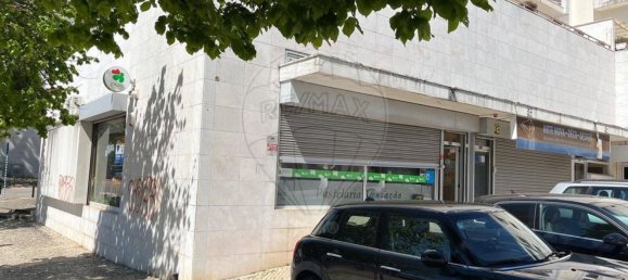 111m² Commercial property in Oeiras, Portugal No. 66052 11