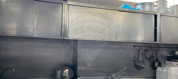 111m² Commercial property in Oeiras, Portugal No. 66052 12