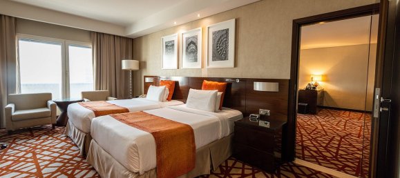 Hôtels-appartement à Deira, UAE 18298m² No. 4648 2