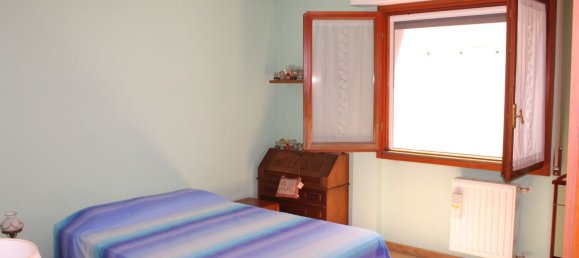 3 rooms Apartment in Zagarolo, Italy No. 280442 9