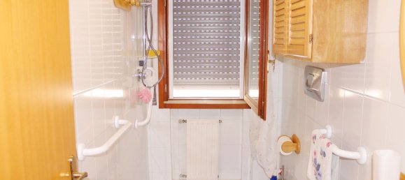 3 rooms Apartment in Zagarolo, Italy No. 280442 8