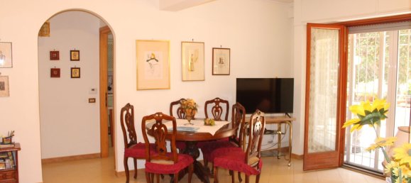 3 rooms Apartment in Zagarolo, Italy No. 280442 2