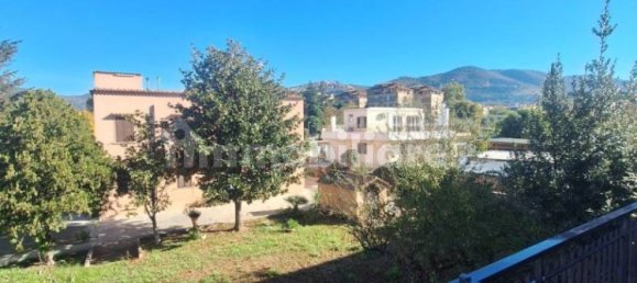 2 غرف نوم شقة في Tivoli, Italy رقم 224011 4