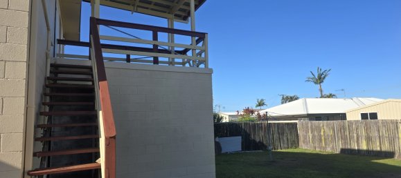 5 chambres Maison à Tin Can Bay, Australia No. 312 20