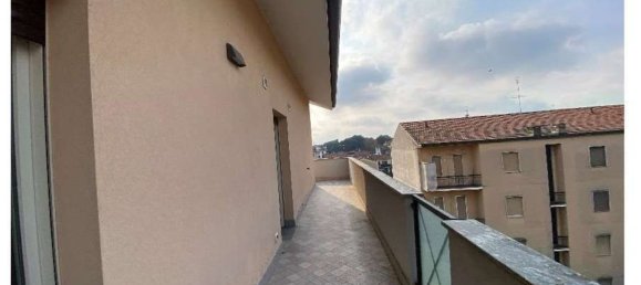 3غرفة شقة في Abbiategrasso, Italy رقم 7854 2