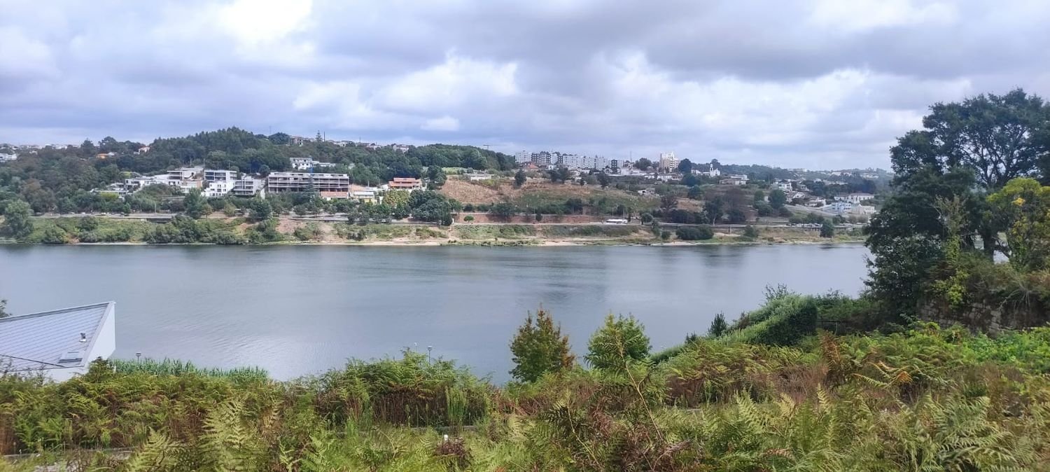 Grundstück in Vila Nova de Gaia, Portugal, Nr. 341479