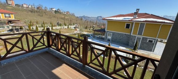 Villa 4+1 in Trabzon, Turkey No. 40570 7