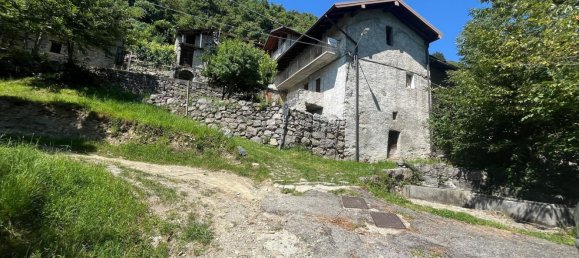 Casa de 4 dormitorios en Morbegno, Italy No. 359592 8