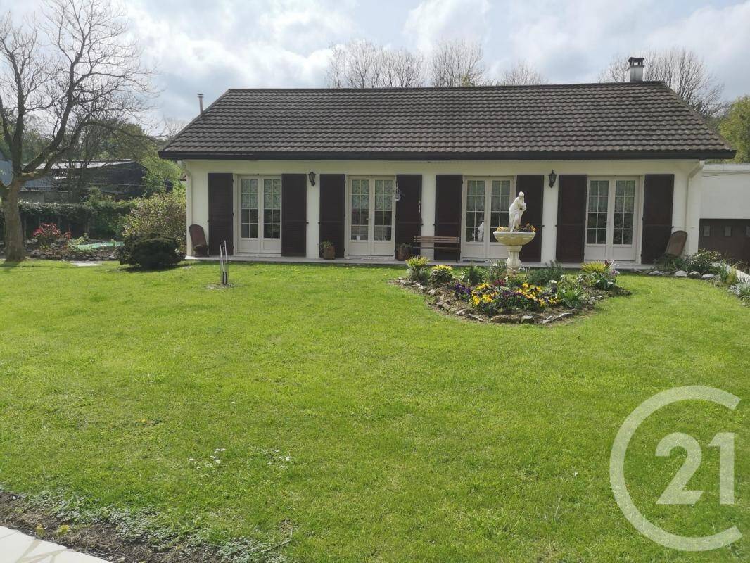 Casa de 4 dormitorios en Royon, France No. 51585