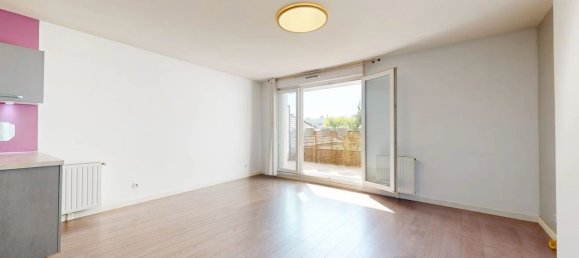 2 bedrooms Apartment in Rosny-sous-Bois, France No. 288807 3