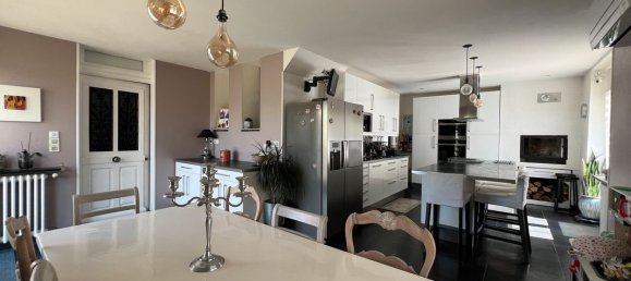 3 bedrooms House in Carcassonne, France No. 286497 2