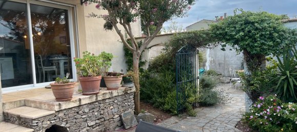 3 bedrooms House in Carcassonne, France No. 286497 3