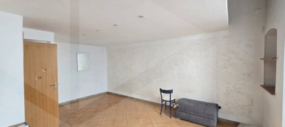 Apartamento de 2 dormitorios en Molfetta, Italy No. 11299 4