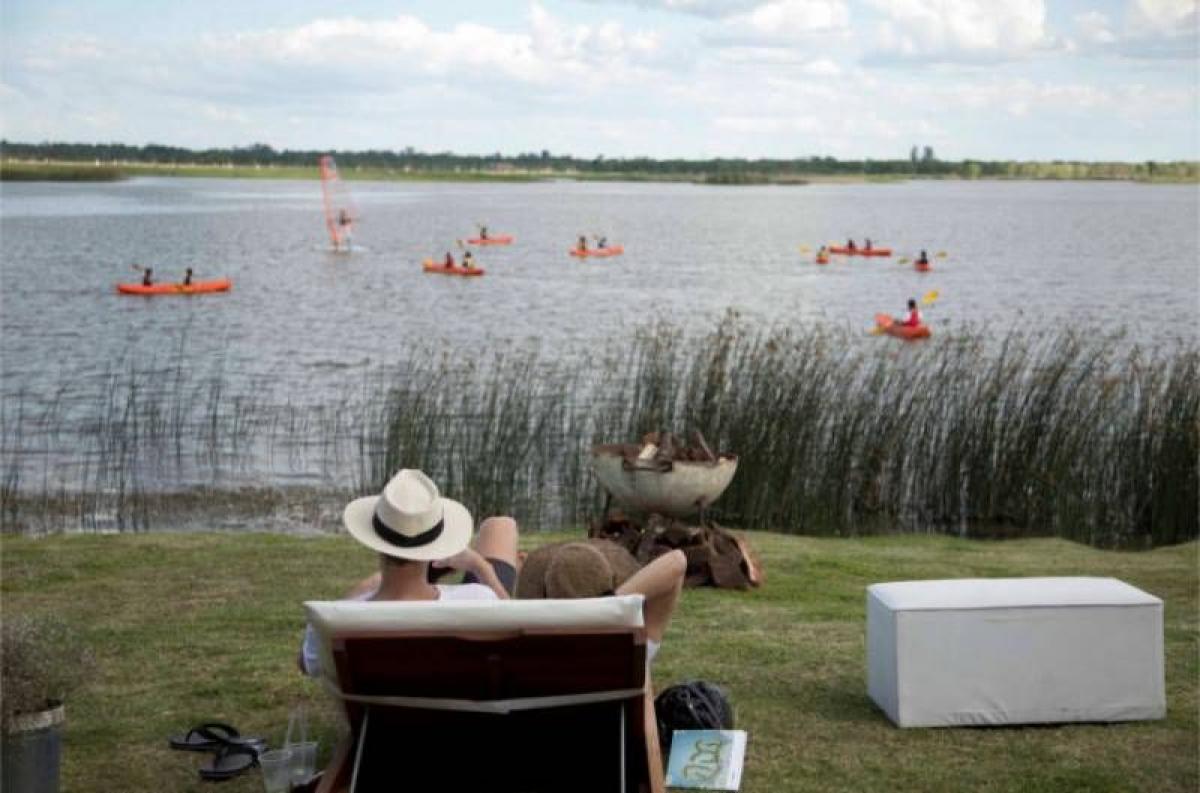  Land in Escobar, Argentina No. 115363