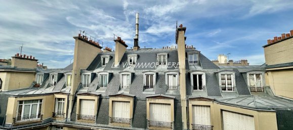 Studio in Paris, France No. 162292 5