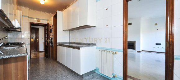 3 bedrooms Penthouse in Cascais, Portugal No. 123542 10