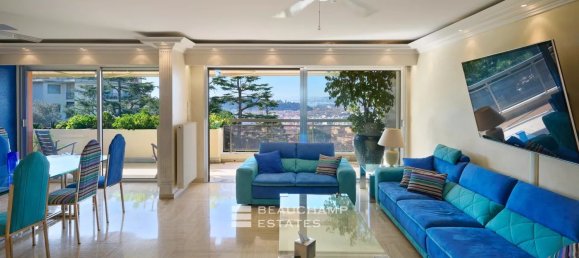 4 bedrooms Apartment in Nice, France No. 291808 3