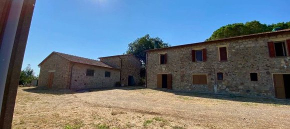 4 bedrooms House in Campagnatico, Italy No. 302701 2