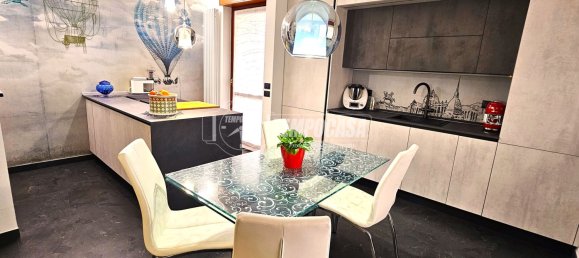 Apartamento de 2 dormitorios en Collegno, Italy No. 150069 16