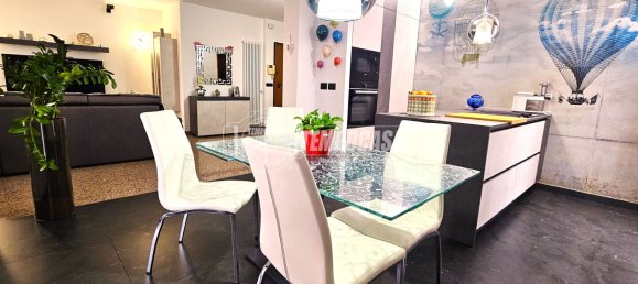 Apartamento de 2 dormitorios en Collegno, Italy No. 150069 17