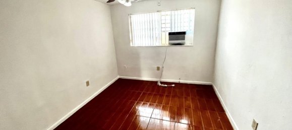 1 dormitorio apartamento en alquiler en Miami, Miami-Dade, Florida, USA № 614933 2