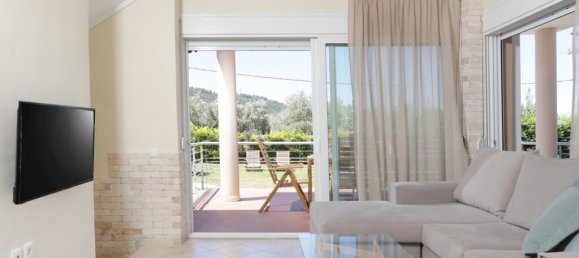 3 Schlafzimmer Gewerbliche Immobilien in Chalkidiki, Greece, Nr. 53987 4