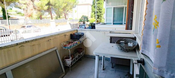 2 bedrooms Apartment in Livorno, Italy No. 293724 10