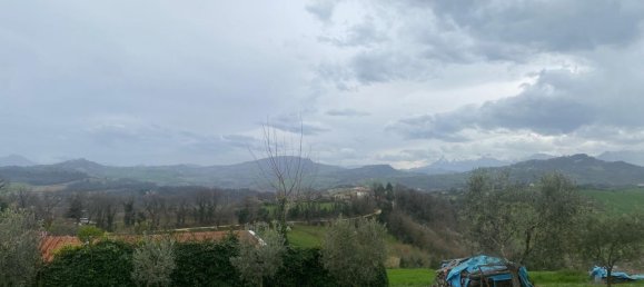 Дом с 12 комнатами в Фалероне, Италия № 190586 4