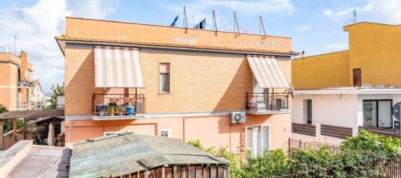 3 rooms Apartment in Rome, Italy No. 36688 10