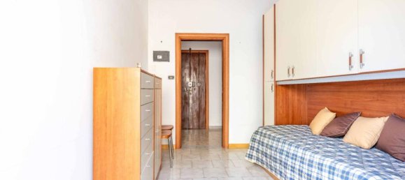 3 rooms Apartment in Rome, Italy No. 36688 33