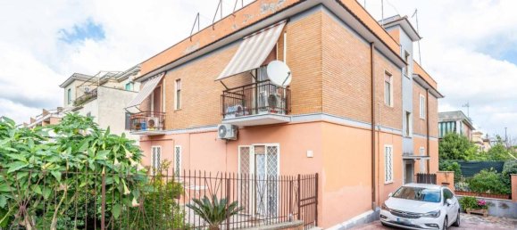 3 rooms Apartment in Rome, Italy No. 36688 4