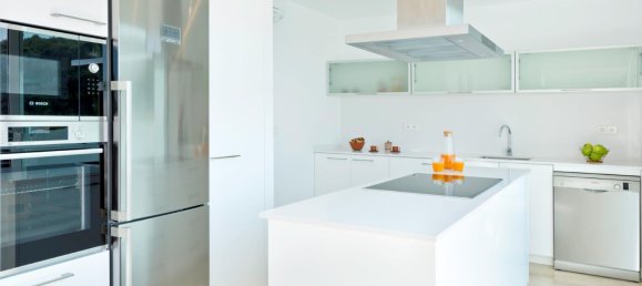 5 bedrooms Villa in Altea, Spain No. 10639 6