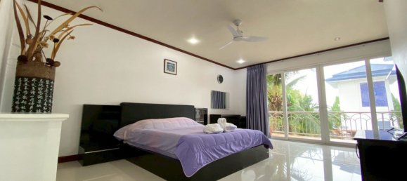 4 chambres house à louer à Pattaya, Chonburi, Eastern Thailand, Thailand № 62247 15