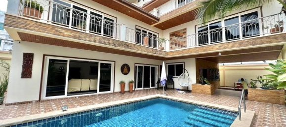 4 chambres house à louer à Pattaya, Chonburi, Eastern Thailand, Thailand № 62247 2